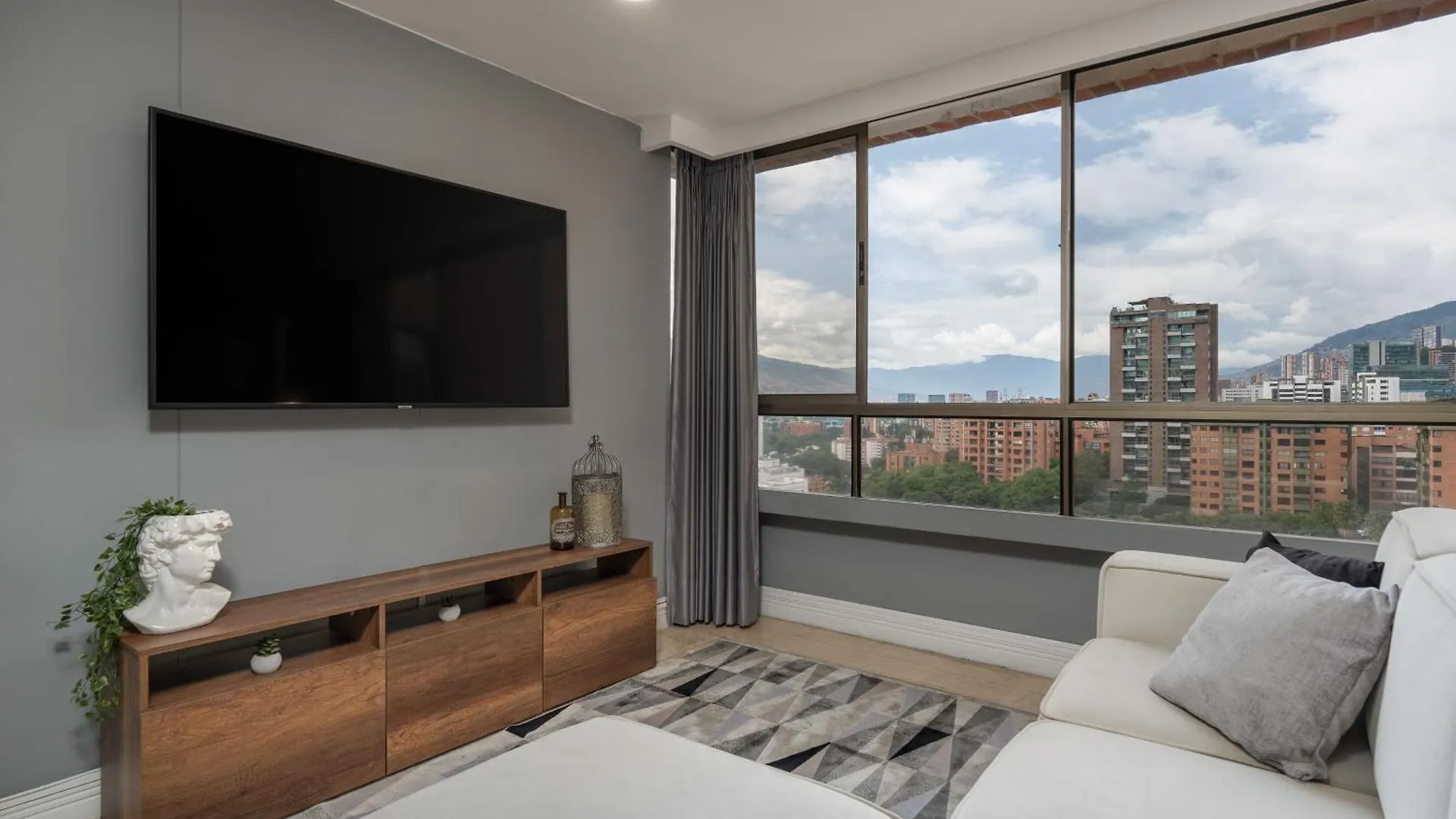 Apartman Apartamento 1003 Alcazar De Oviedo Medellín Kolumbia